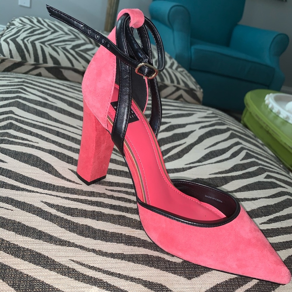 White House Black Market shoe